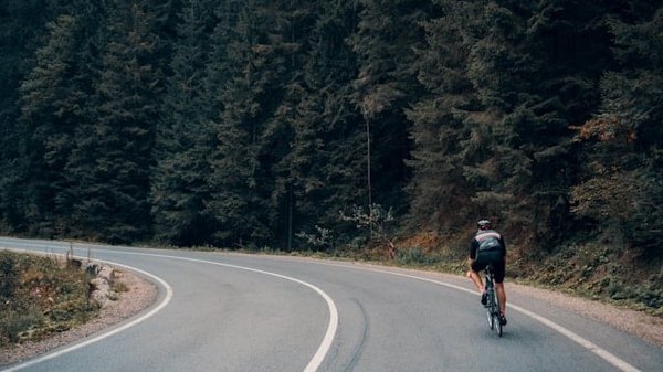 Planifier un itinéraire de cyclisme : outils et conseils